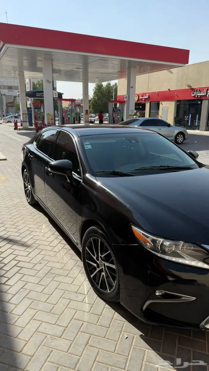 لكزز ال اس 350 موديل 2017 0