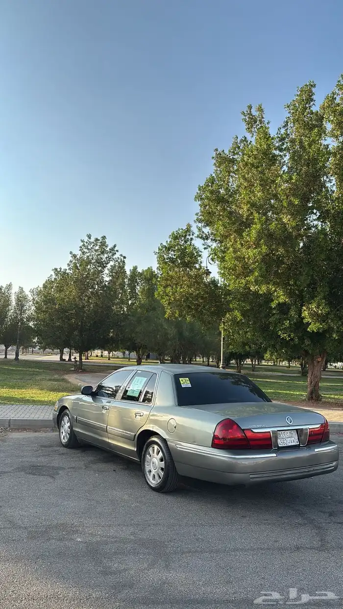 فورد ماركيز 2004 . 4