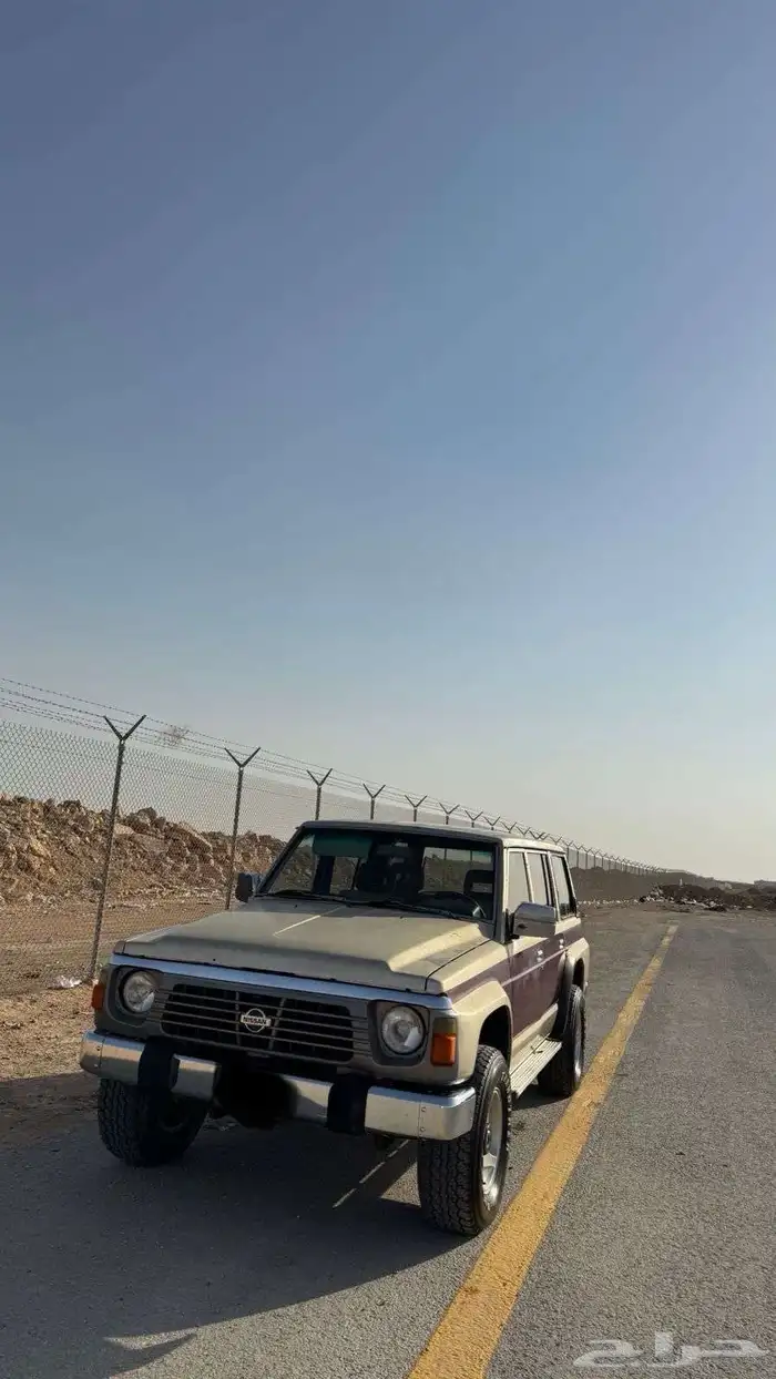 للبيع سفاري مكينة لكزس 3