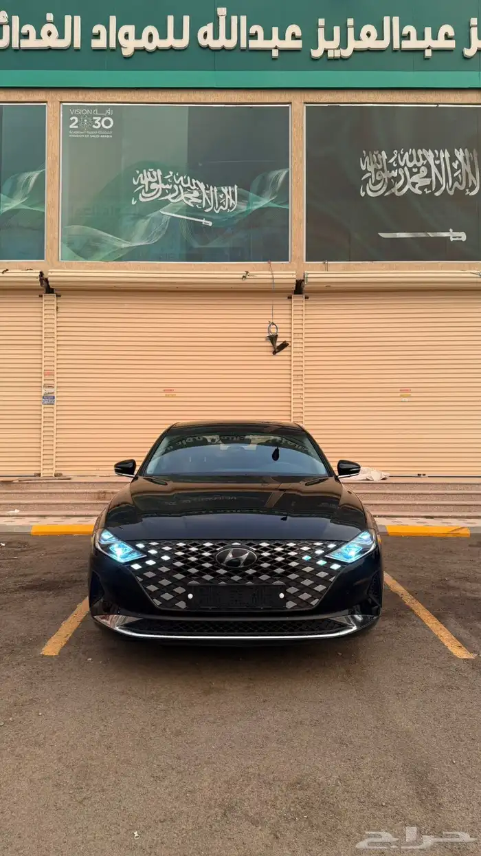 هونداي ازيرا 2021 ( بنزين) v4 بحالة الوكالة 0