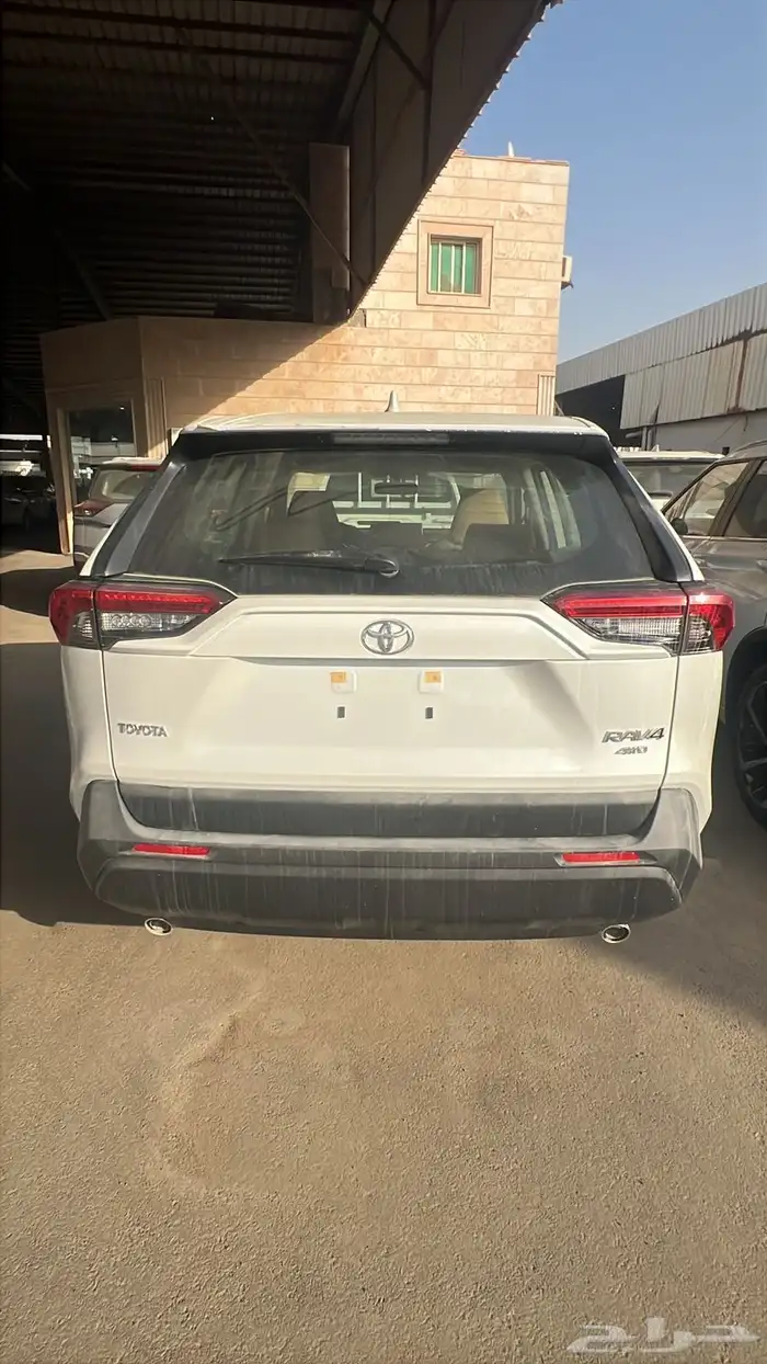 تويوتا رافور استاندر بريمي 2024 4