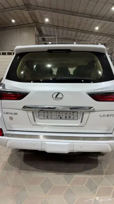 جيب لكزس 2020 LX570 لؤلؤي index