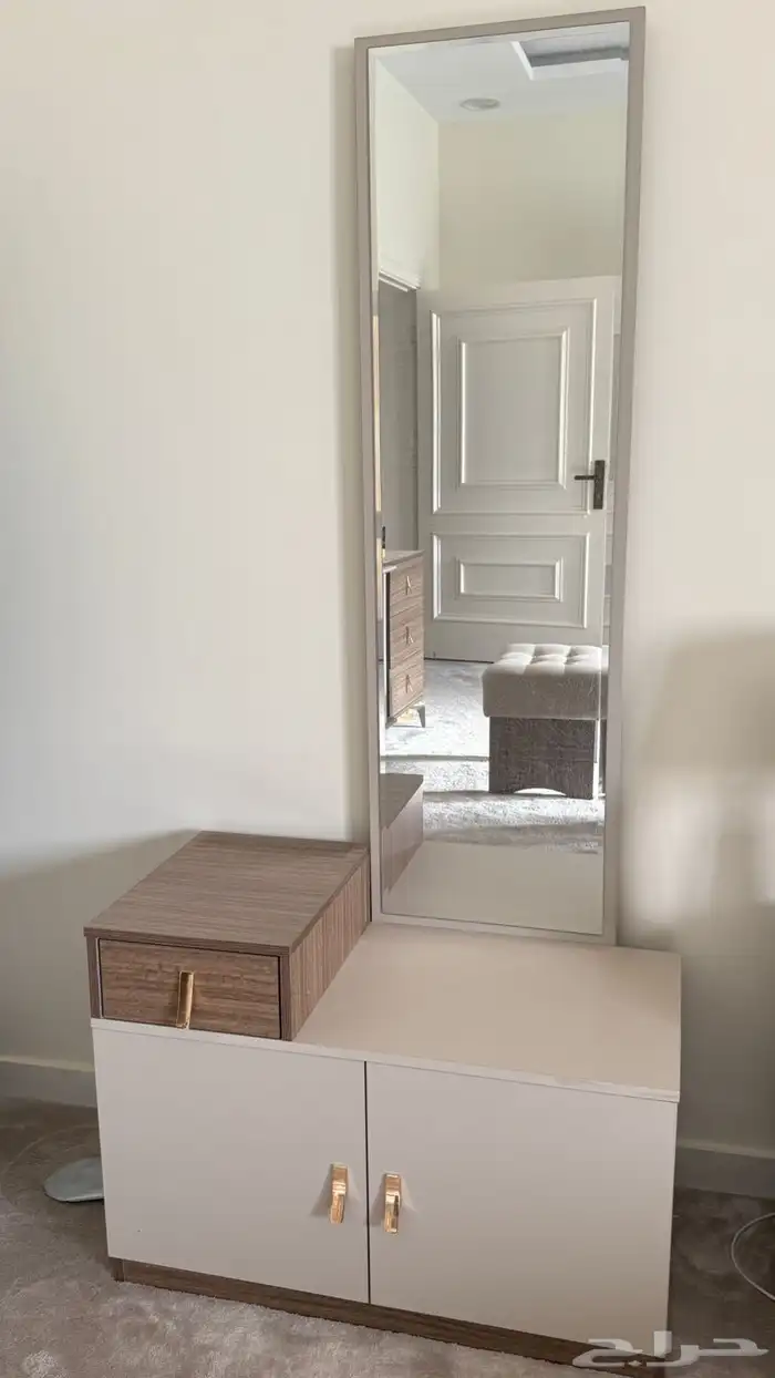 أثاث شقة كامل جديد ونظيف جدا 15