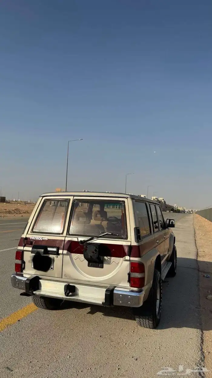 للبيع سفاري مكينة لكزس 6