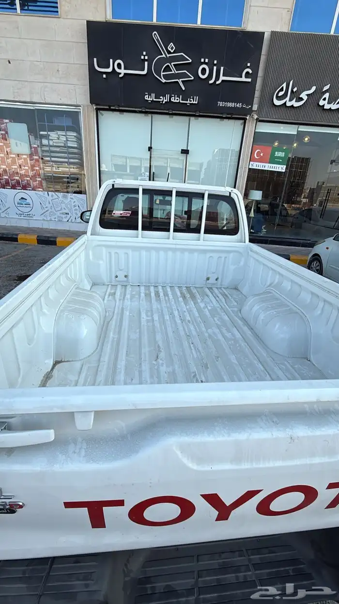 حوض هايلكس 2025 الحوض فقط للبيع بدون الغماره 5
