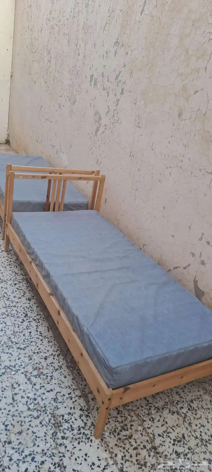 2 سرير نظيف مع مرتبة . الموقع الدوادمي 0