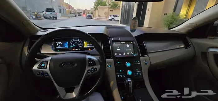 2017 Ford Taurus with mid options for sale family package 10