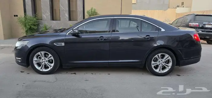 2017 Ford Taurus with mid options for sale family package 1