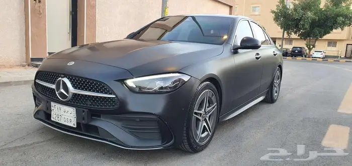 مرسيدس C200 موديل 2023 12
