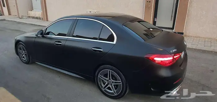 مرسيدس C200 موديل 2023 7