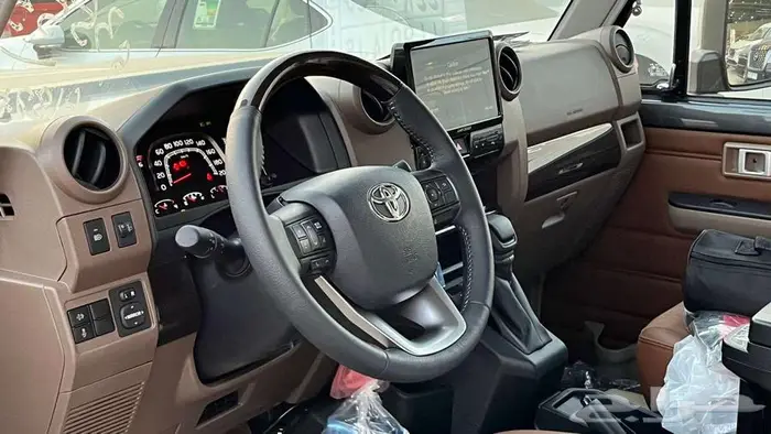 تويوتا ربع 2025 سعودي فل كامل اتوماتيك كاش استلام فوري 14