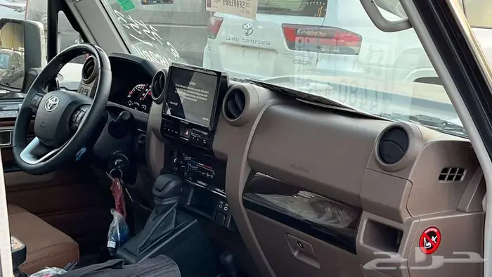 تويوتا ربع 2025 سعودي فل كامل اتوماتيك كاش استلام فوري 15