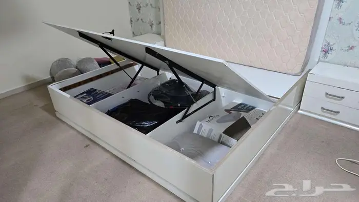 غرفة نوم كامله للبيع الحد 500sr ريال 7