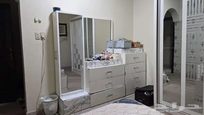 غرفة نوم كامله للبيع الحد 500sr ريال 5