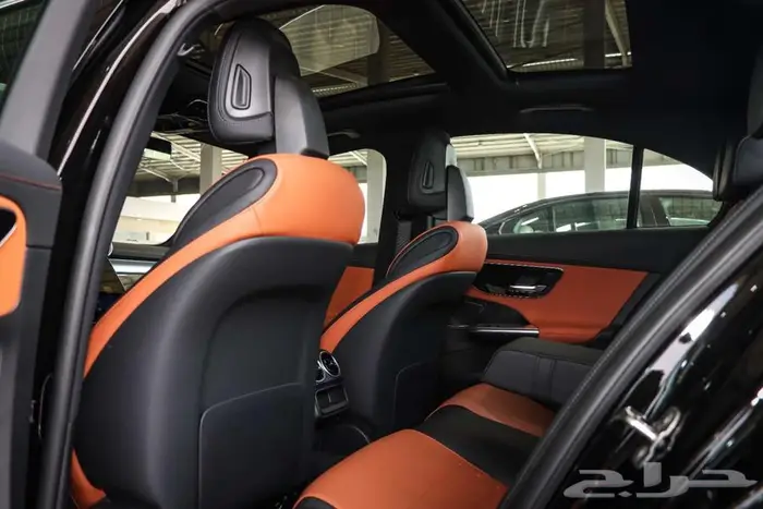 مرسيدس C200 AMG فل كامل 2025 13