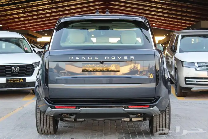 رانج روفر HSE V8 2025 فل كامل مواصفات خليجية ضمان الناغي 3