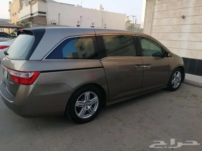هوندا أوديسي 2013 TOURING 13