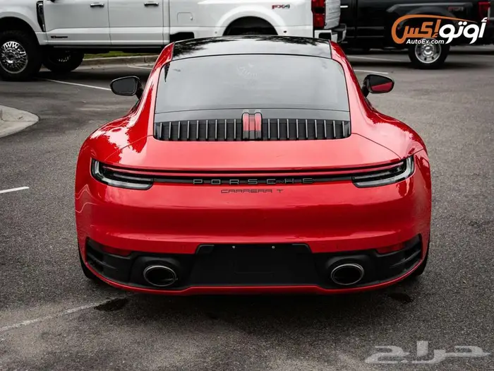 2024 بورشه 911 كاريرا T 4