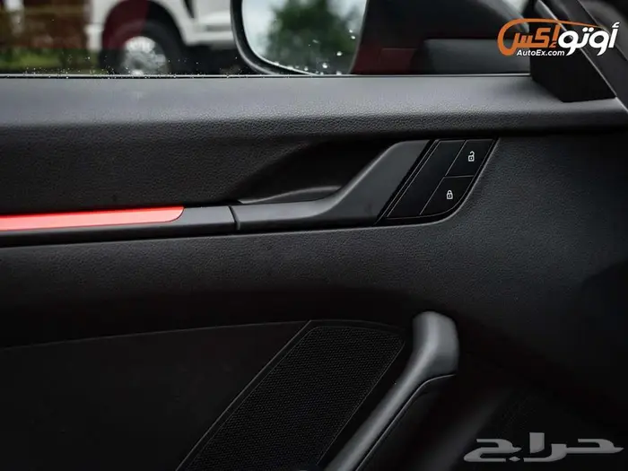 2024 بورشه 911 كاريرا T 7