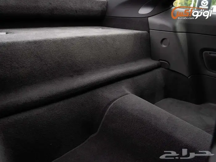 2024 بورشه 911 كاريرا T 17