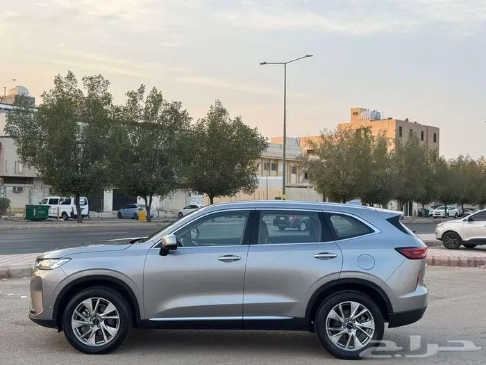 2023 Haval H6 automatic fully loaded for sales 3