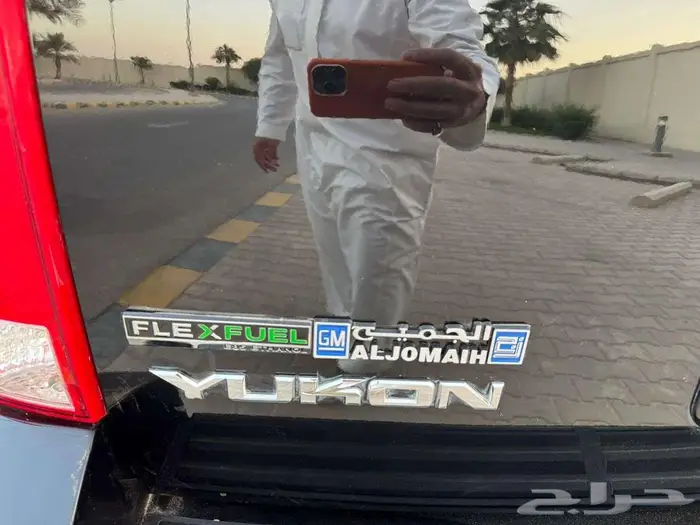 جي ام سي يوكن SLT 22