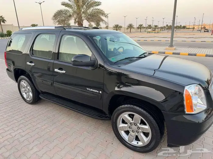 جي ام سي يوكن SLT 26