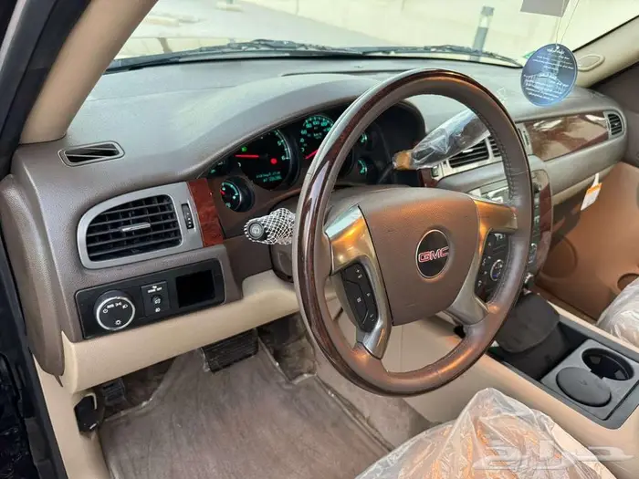 جي ام سي يوكن SLT 35
