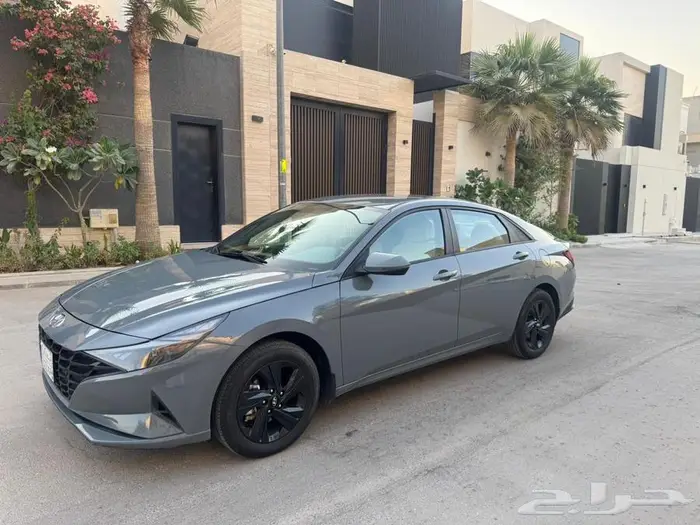 النترا 2023 م بدي ومحركات وكاله مستخدم واحد ماكينه 1600CC 4