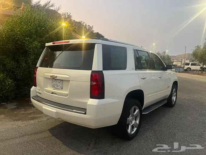 2015 شفروليه تاهو LTZ وكاله مخزن 7