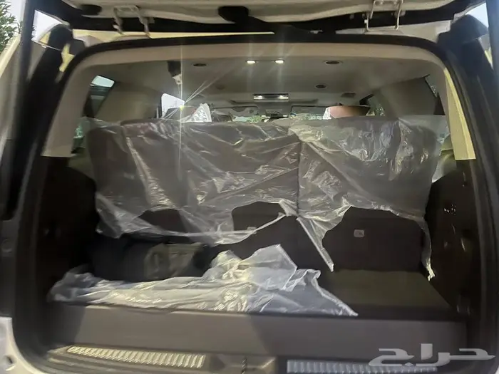 2015 شفروليه تاهو LTZ وكاله مخزن 25