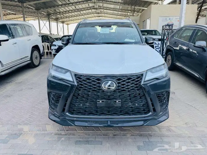 لكزس LX600 F - SPORT 2025 كاش و بنك 2