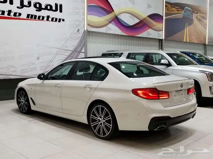 بى ام دبليو 530 2018 فل كامل 4
