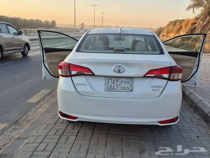 تويوتا يارس 2020 9