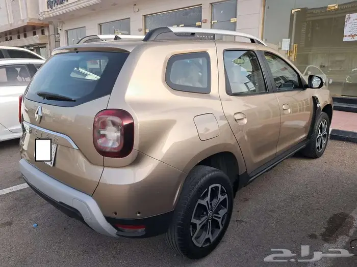 رينو داستر موديل 2021 فل 8