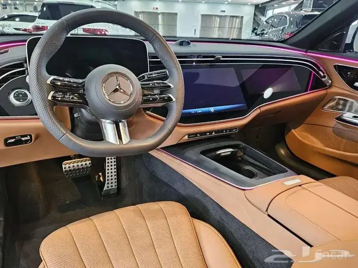مرسيدس E300 4MATIC AMG Line (W214) 2024 - وارد كوريا 14