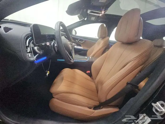2025 Mercedes-Benz E 350 4MATIC Sedan 7