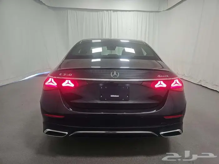 2025 Mercedes-Benz E 350 4MATIC Sedan 5