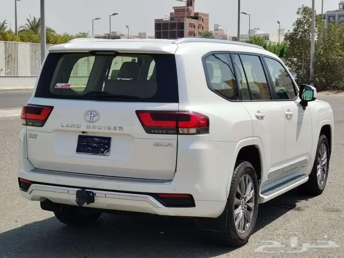 DIESEL LAND CRUISER GXR 3 - 2024 1