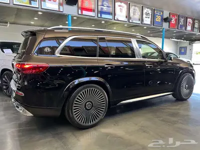 2025 Mercedes-Benz GLS 600 4MATIC index