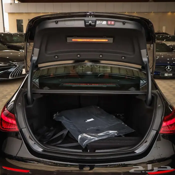 مرسيدس C200 AMG فل كامل 2025 17