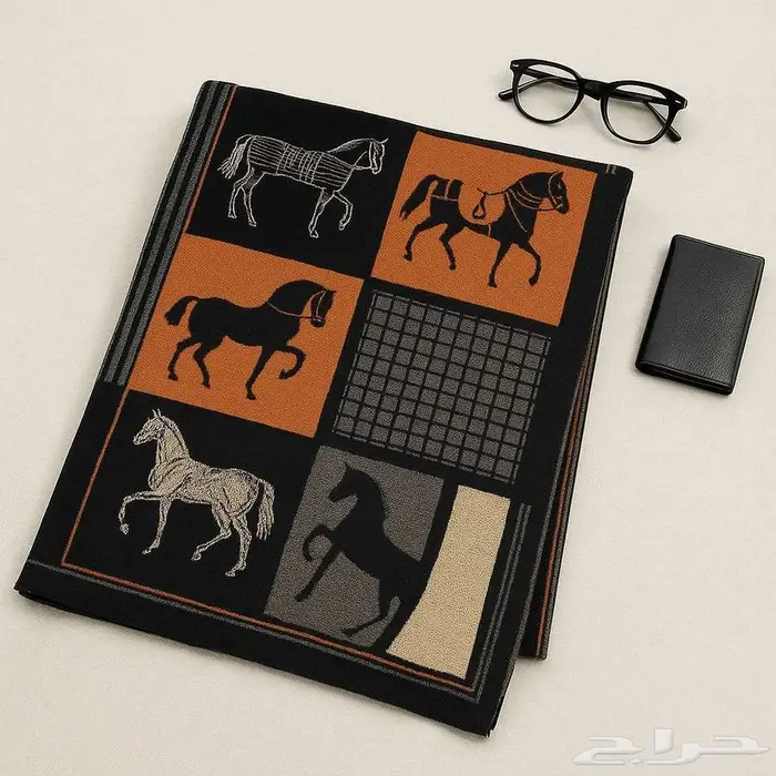 معطف كشميري بنقشة خيول ملكية 1