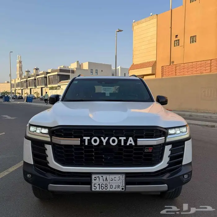 لاند كروزر 2