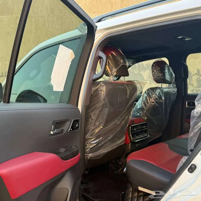 لاند كروزر 11