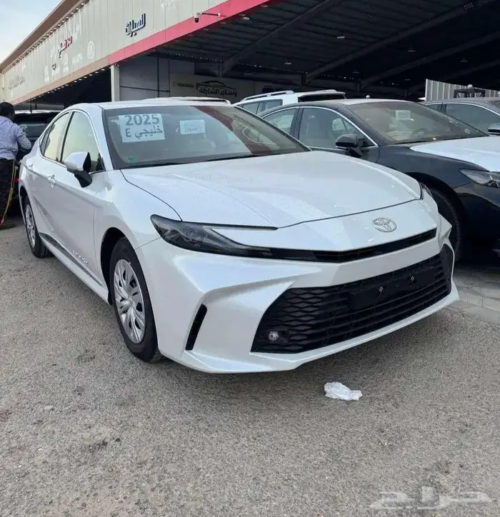 تويوتا كامري E خليجي 2025 اصفار 0