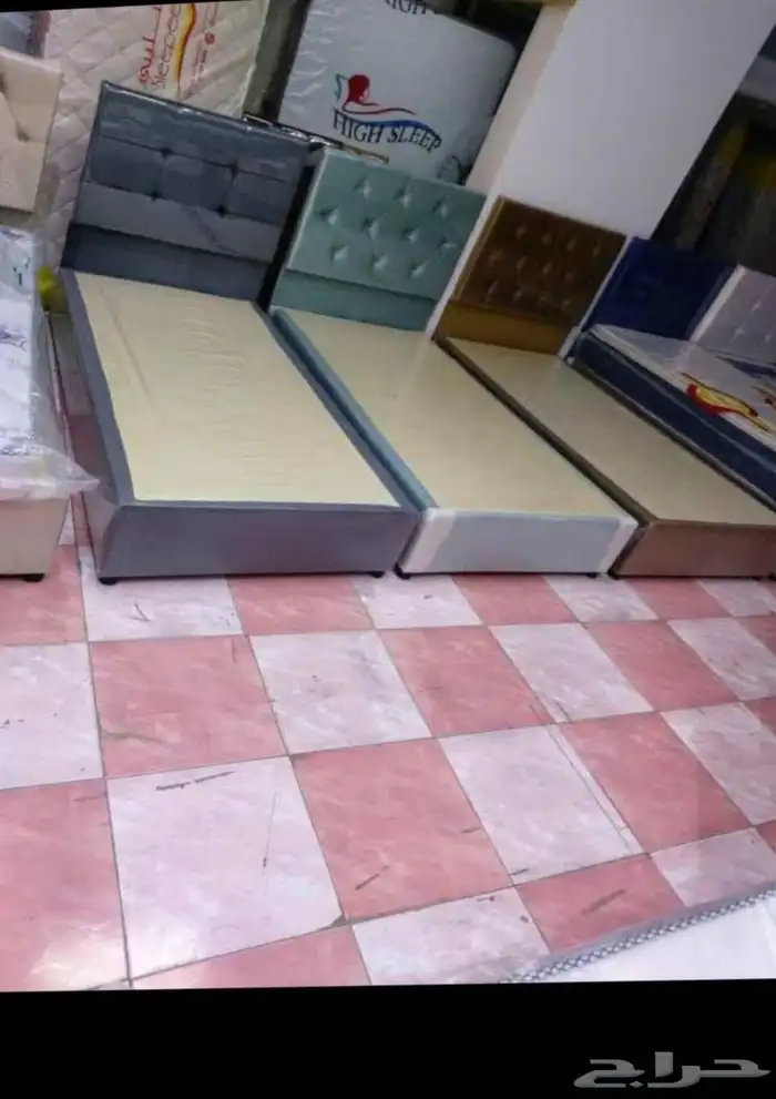 غرفة نوم كاملة  أثاث منزلي  سرير ودولاب وبطانيات 24