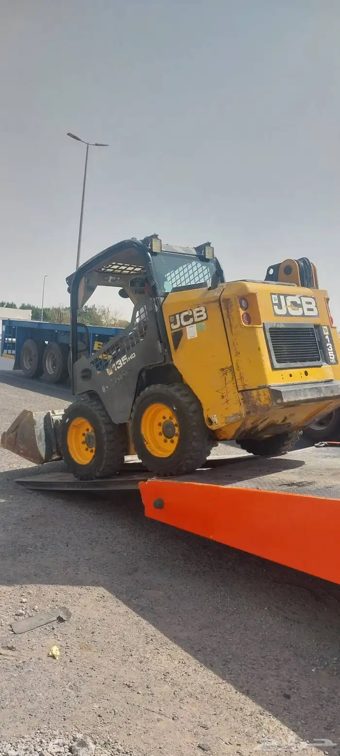 ابو فارس لجميع المعدات الثقيله للايجار في الرياض 1