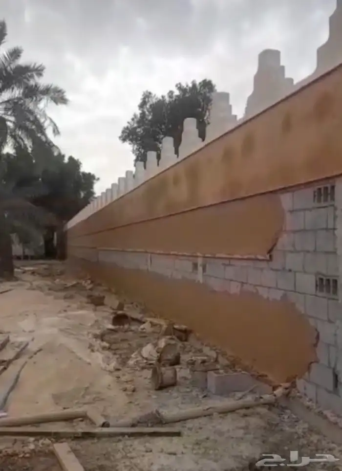 نعمل في مجال التراث القديم اشغال الطين وبنا الحجر 1