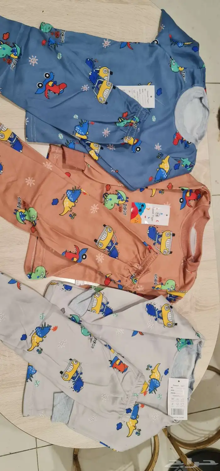 بجامات أطفال شتويه بمقاسات مختلفه 0