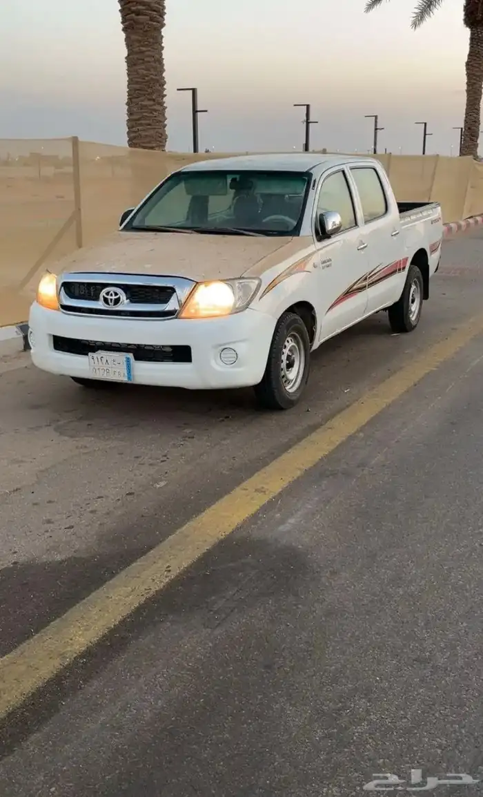 هلكس للبيع او للبدل المناسب 0
